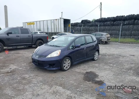 2010 Honda Fit Sport from USA, damaged, VIN JHMGE8H47AC014918